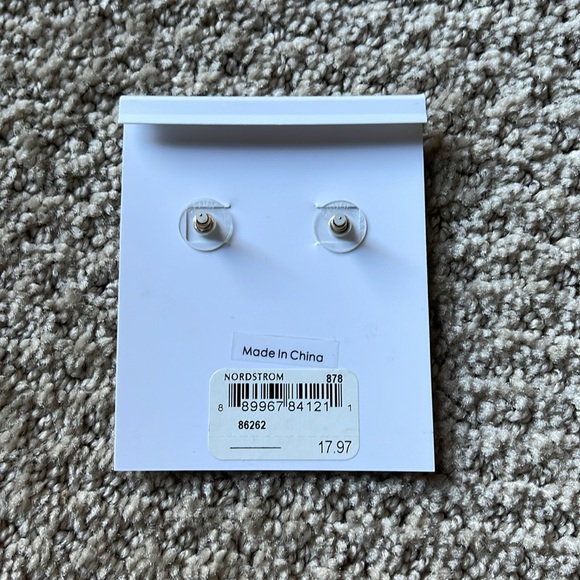 *SOLD* BAUBLEBAR champagne love earrings 🥂 - Picture 2 of 2